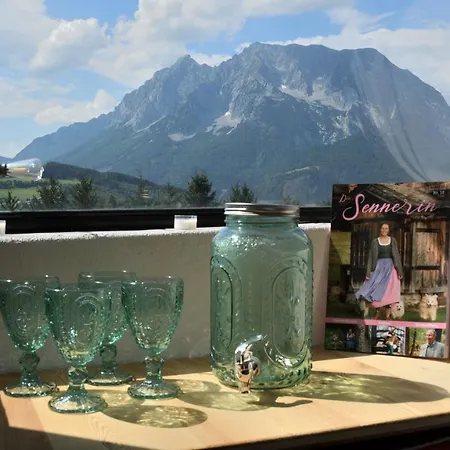Tiny House Feeling Mit Weitblick Деревянный коттедж